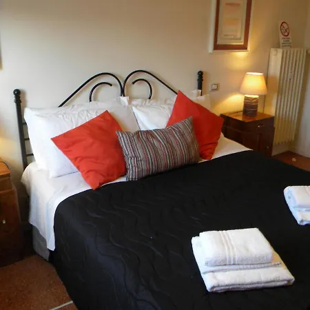 Abitaroom Pensión Bolonia